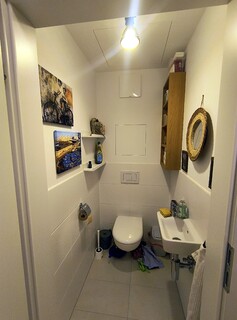 2025-09 Laxenburger Strasse 151E/toaleta